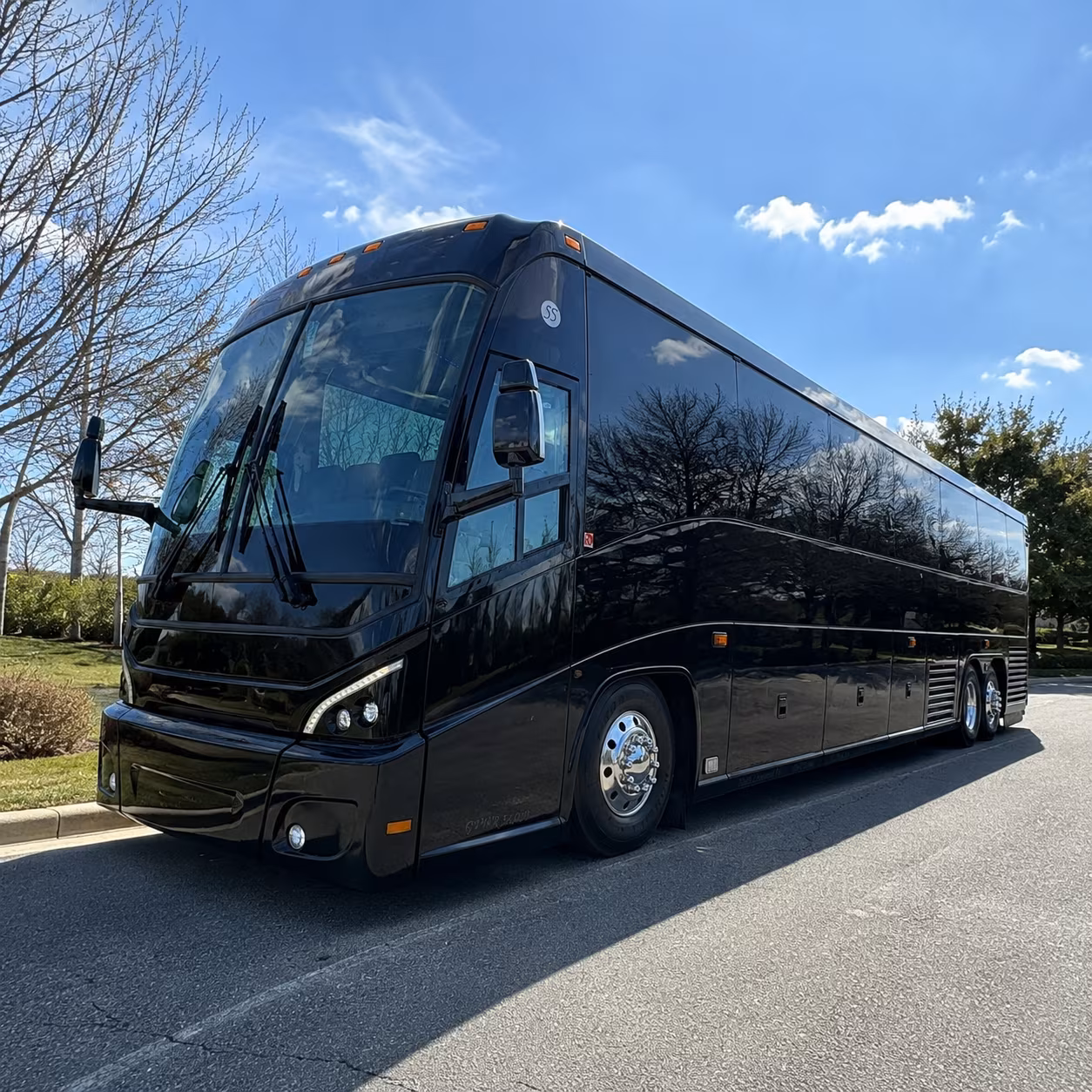 employee shuttle buses to nike s beaverton campus and the tanasbourne tech cluster