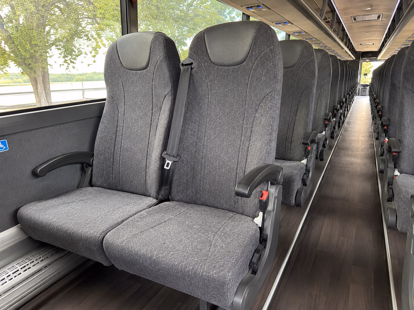 how the type of bus changes the price in beaverton oregon